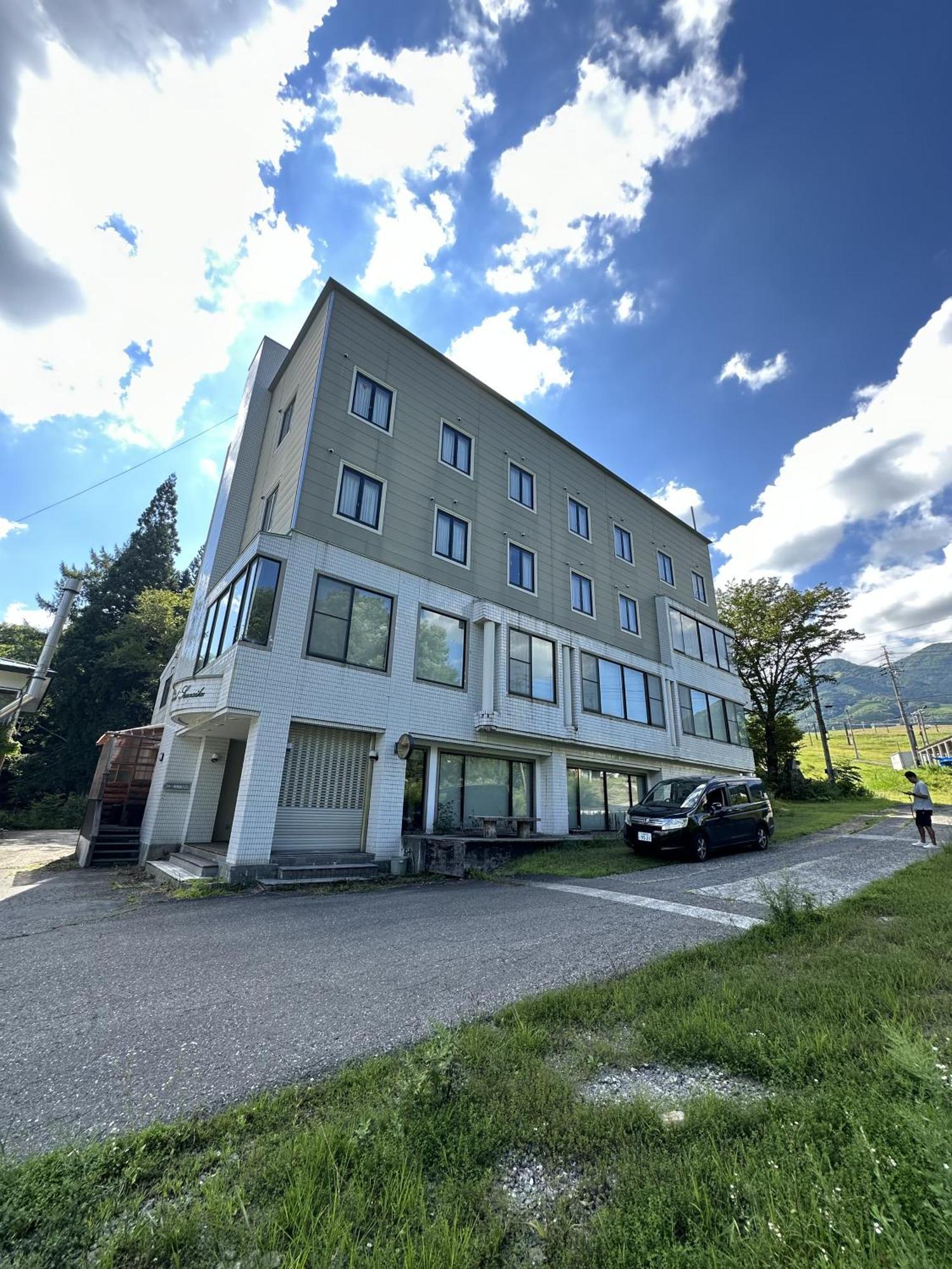 Arise Hakuba Hotel Nagano Exterior photo